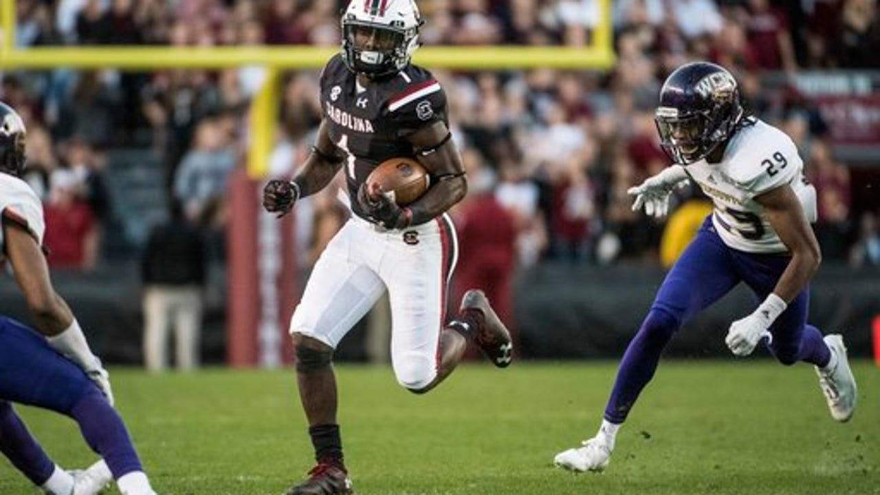 Samuel's 3 TDs lift South Carolina to 44-31 win
